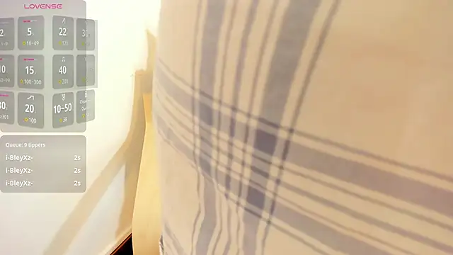 malikamalak06 online show from 01-27-25, 01:41