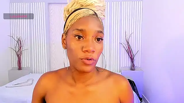 Snapshot of ScarletStone4 chatting on 01-22-25, 12:59 ScarletStone4 online show from 01-22-25, 12:59