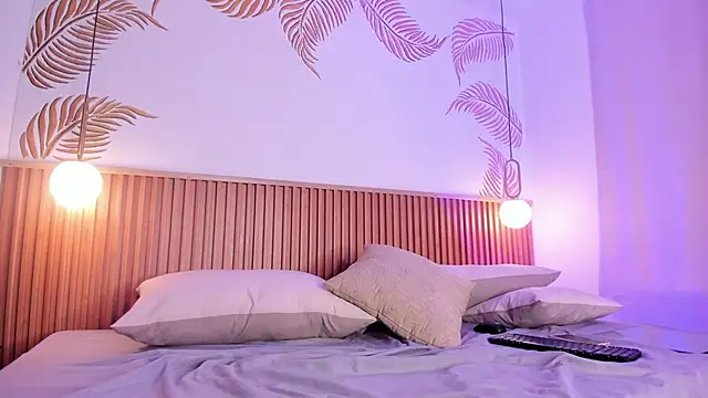 Snapshot of redvelvet__7 chatting on 03-11-25, 08:20 redvelvet  7 online show from 03-11-25, 08:20