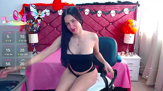 Snapshot of victoria_adams07 chatting on 10-03-25, 07:48 victoria adams07 online show from 10-03-25, 07:48