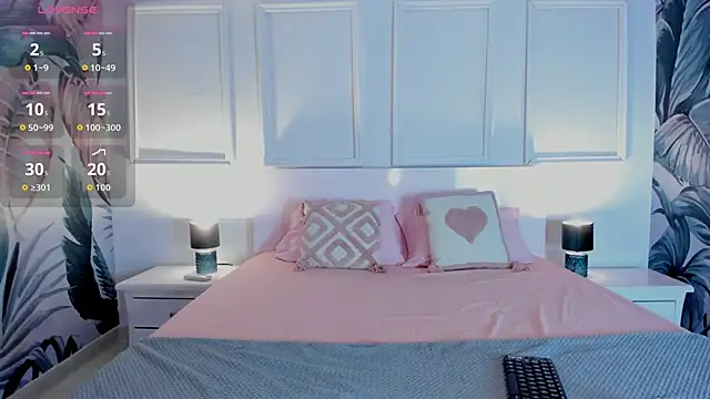 HannaaMiller online show from 09-23-25, 02:40