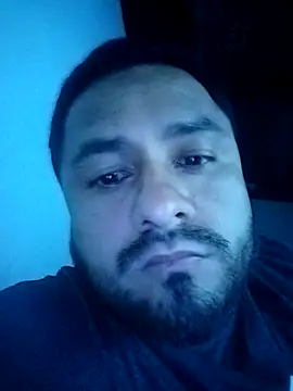 Snapshot of Ant1990 chatting on 02-10-26, 03:27 Ant1990 online show from 02-10-26, 03:27