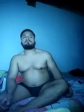 Snapshot of Ant1990 chatting on 12-02-25, 03:52 Ant1990 online show from 12-02-25, 03:52