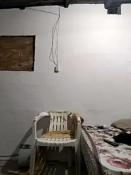 Snapshot of Ant1990 chatting on 03-04-25, 03:22 Ant1990 online show from 03-04-25, 03:22