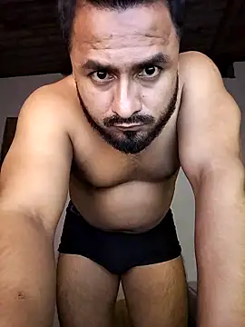 Snapshot of Ant1990 chatting on 03-18-25, 03:45 Ant1990 online show from 03-18-25, 03:45