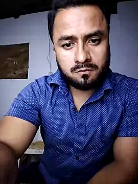 Snapshot of Ant1990 chatting on 03-14-25, 04:32 Ant1990 online show from 03-14-25, 04:32