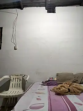 Snapshot of Ant1990 chatting on 03-07-25, 03:29 Ant1990 online show from 03-07-25, 03:29