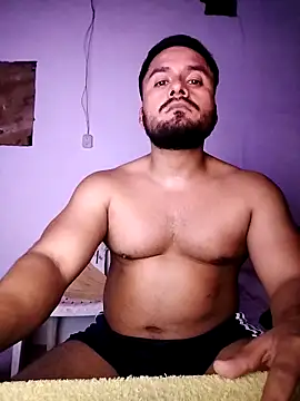 Snapshot of Ant1990 chatting on 03-12-25, 03:35 Ant1990 online show from 03-12-25, 03:35