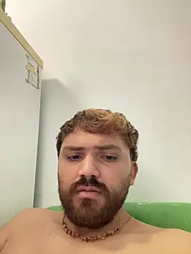 Snapshot of ruivinho66 chatting on 01-22-25, 04:44 ruivinho66 online show from 01-22-25, 04:44