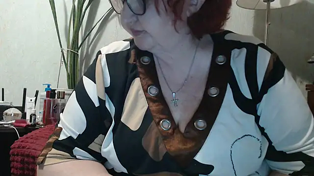 DeniseeRosea online show from 04-07-26, 05:59