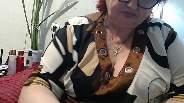 DeniseeRosea online show from 05-12-26, 06:25