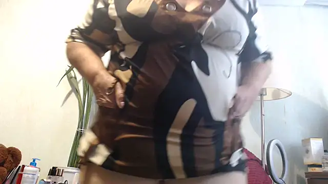 DeniseeRosea online show from 10-26-25, 07:09