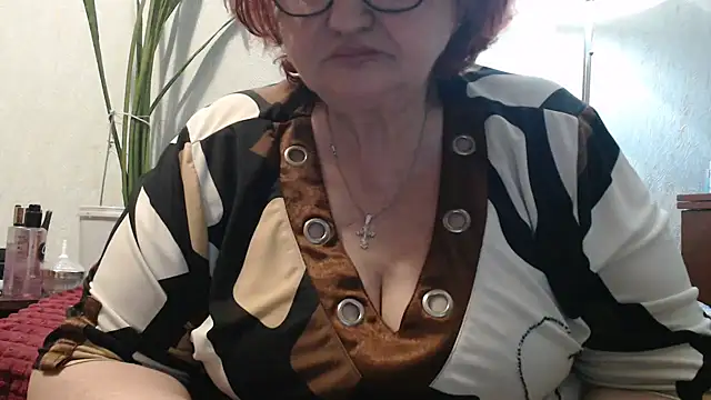 DeniseeRosea online show from 04-18-26, 07:07