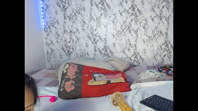 Snapshot of Ashley_Spicy chatting on 02-19-25, 07:05 Ashley Spicy online show from 02-19-25, 07:05