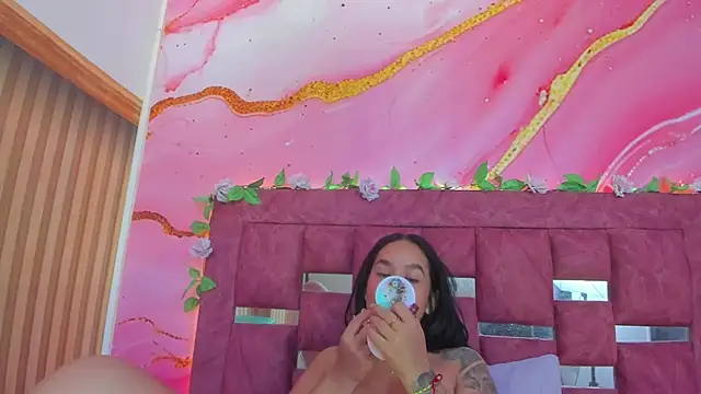 scarlett  evans  online show from 07-21-26, 06:53