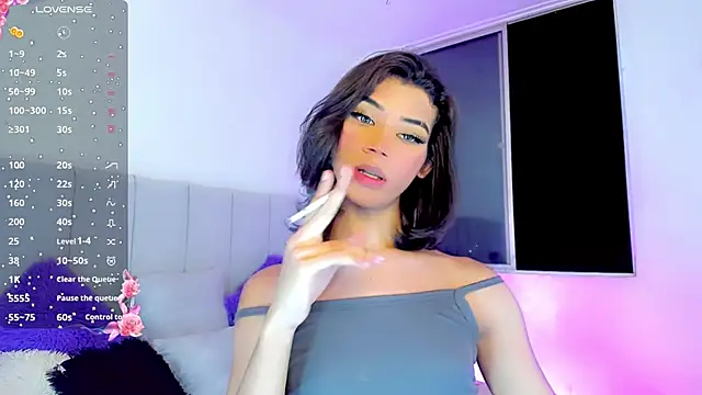 Snapshot of lucyangel_11 chatting on 01-23-25, 09:08 lucyangel 11 online show from 01-23-25, 09:08