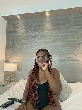 Alaia Colins online show from 07-28-26, 01:35