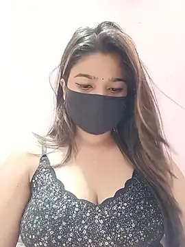 Snapshot of Simran-001 chatting on 07-31-26, 12:37 Simran-001 online show from 07-31-26, 12:37