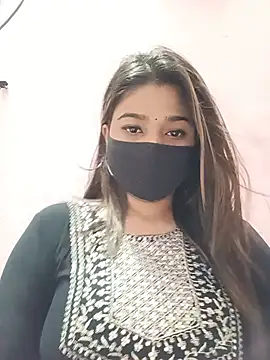 Snapshot of Simran-001 chatting on 08-01-26, 12:14 Simran-001 online show from 08-01-26, 12:14