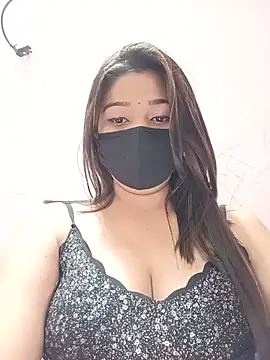 Snapshot of Simran-001 chatting on 06-18-26, 10:09 Simran-001 online show from 06-18-26, 10:09