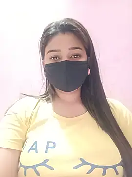 Snapshot of Simran-001 chatting on 06-17-26, 01:21 Simran-001 online show from 06-17-26, 01:21