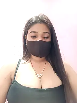 Simran-001 online show from 05-05-26, 12:19