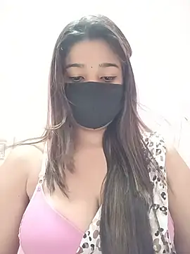 Snapshot of Simran-001 chatting on 07-23-26, 12:57 Simran-001 online show from 07-23-26, 12:57