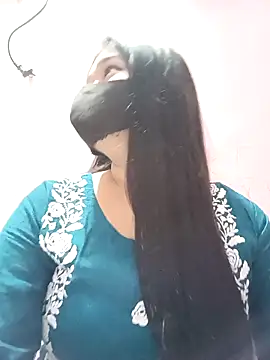 Simran-001 online show from 12-16-25, 01:15