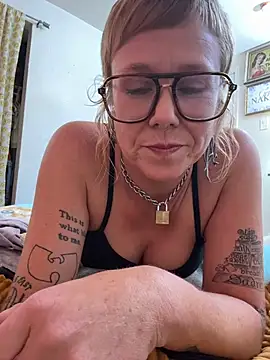 I am babydoll online show from 07-02-26, 12:11