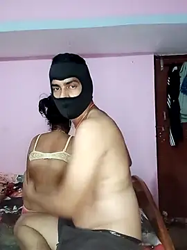 Snapshot of USHA_BHABHI chatting on 05-06-26, 10:58 USHA BHABHI online show from 05-06-26, 10:58