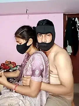 Snapshot of USHA_BHABHI chatting on 06-09-26, 11:17 USHA BHABHI online show from 06-09-26, 11:17