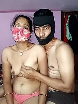 Snapshot of USHA_BHABHI chatting on 04-30-26, 10:58 USHA BHABHI online show from 04-30-26, 10:58
