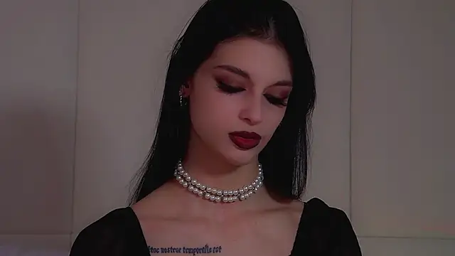 BeverlyMost online show from 11-08-25, 07:45