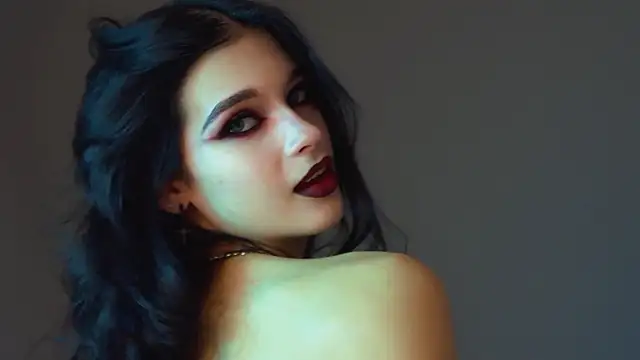 BeverlyMost online show from 11-22-25, 06:34