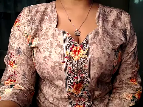 Saanviraa online show from 01-08-26, 02:28