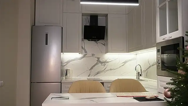 Sofa 01 online show from 01-07-26, 02:44