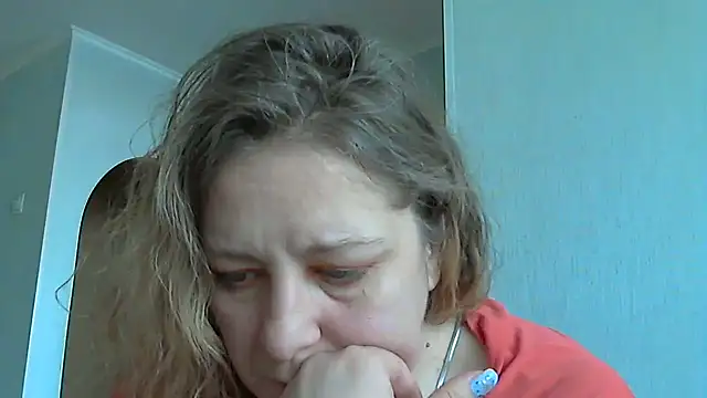 WriterInna44 online show from 02-20-25, 05:55
