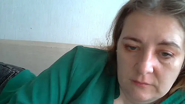 WriterInna44 online show from 03-19-25, 11:17