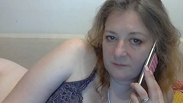 WriterInna44 online show from 02-15-25, 12:01