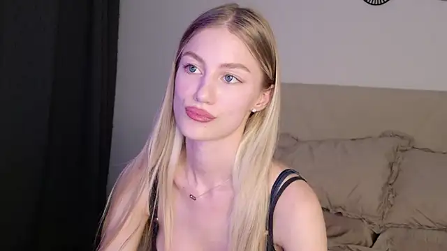 GabriellaOlsen online show from 06-11-26, 03:42