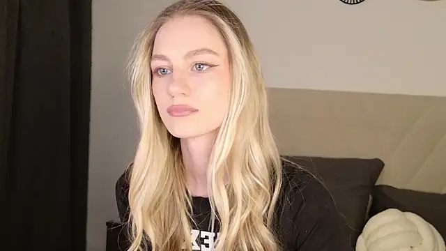 GabriellaOlsen online show from 03-07-26, 04:01