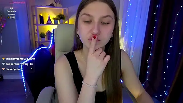 AureliaBliss  online show from 03-03-25, 04:15