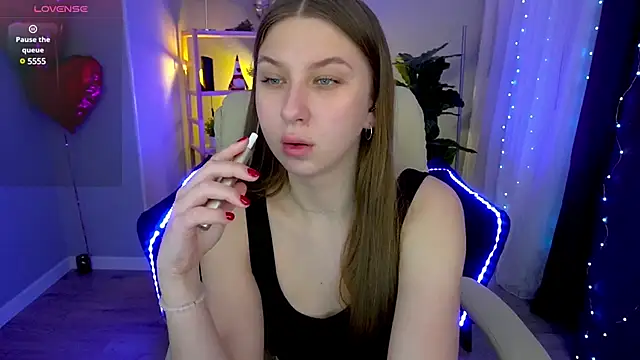 AureliaBliss  online show from 02-25-25, 04:35