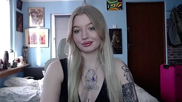 DelightCamila online show from 03-15-25, 08:04