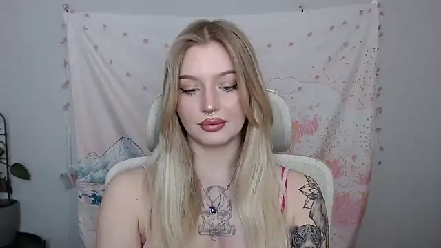 DelightCamila online show from 03-13-25, 02:44