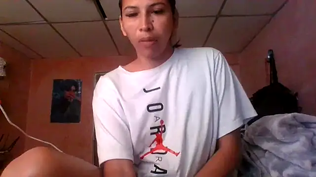 ammy lee20 online show from 01-08-25, 08:18