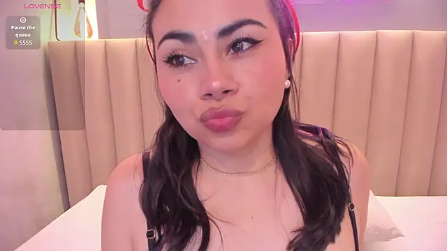 Naomymonroe  online show from 03-14-26, 09:43