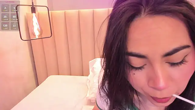 Naomymonroe  online show from 12-03-25, 09:36