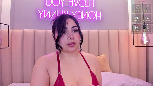 Naomymonroe  online show from 07-07-26, 10:41