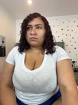 KarlaWild online show from 04-25-26, 05:43